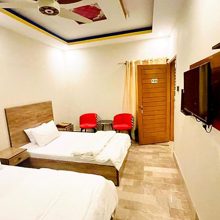 Airport Hotel Bed & Rest Karaçi Dış mekan fotoğraf
