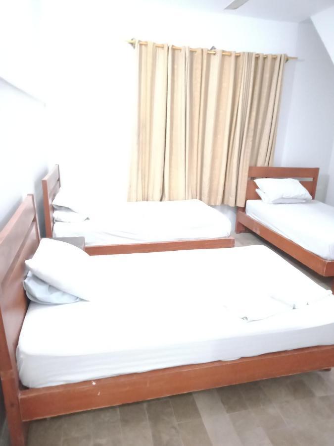 Airport Hotel Bed & Rest Karaçi Dış mekan fotoğraf
