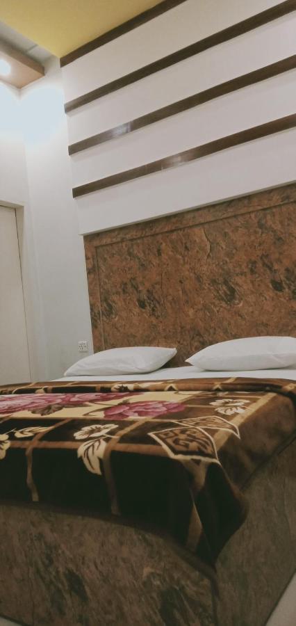 Airport Hotel Bed & Rest Karaçi Dış mekan fotoğraf