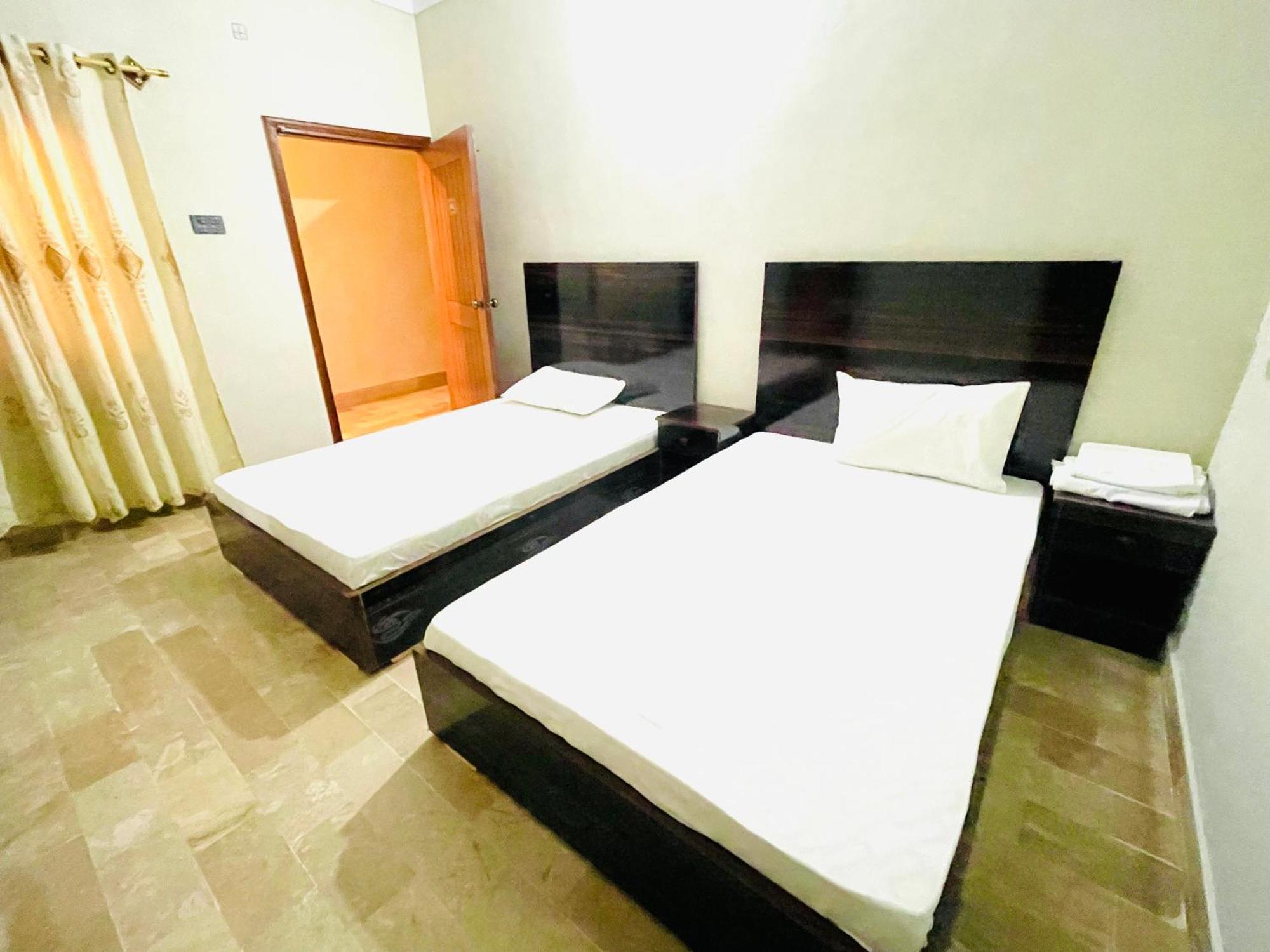 Airport Hotel Bed & Rest Karaçi Dış mekan fotoğraf