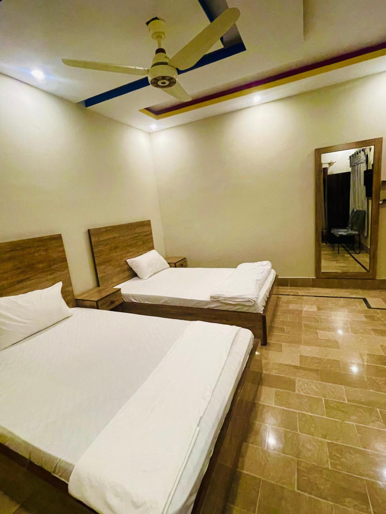 Airport Hotel Bed & Rest Karaçi Dış mekan fotoğraf