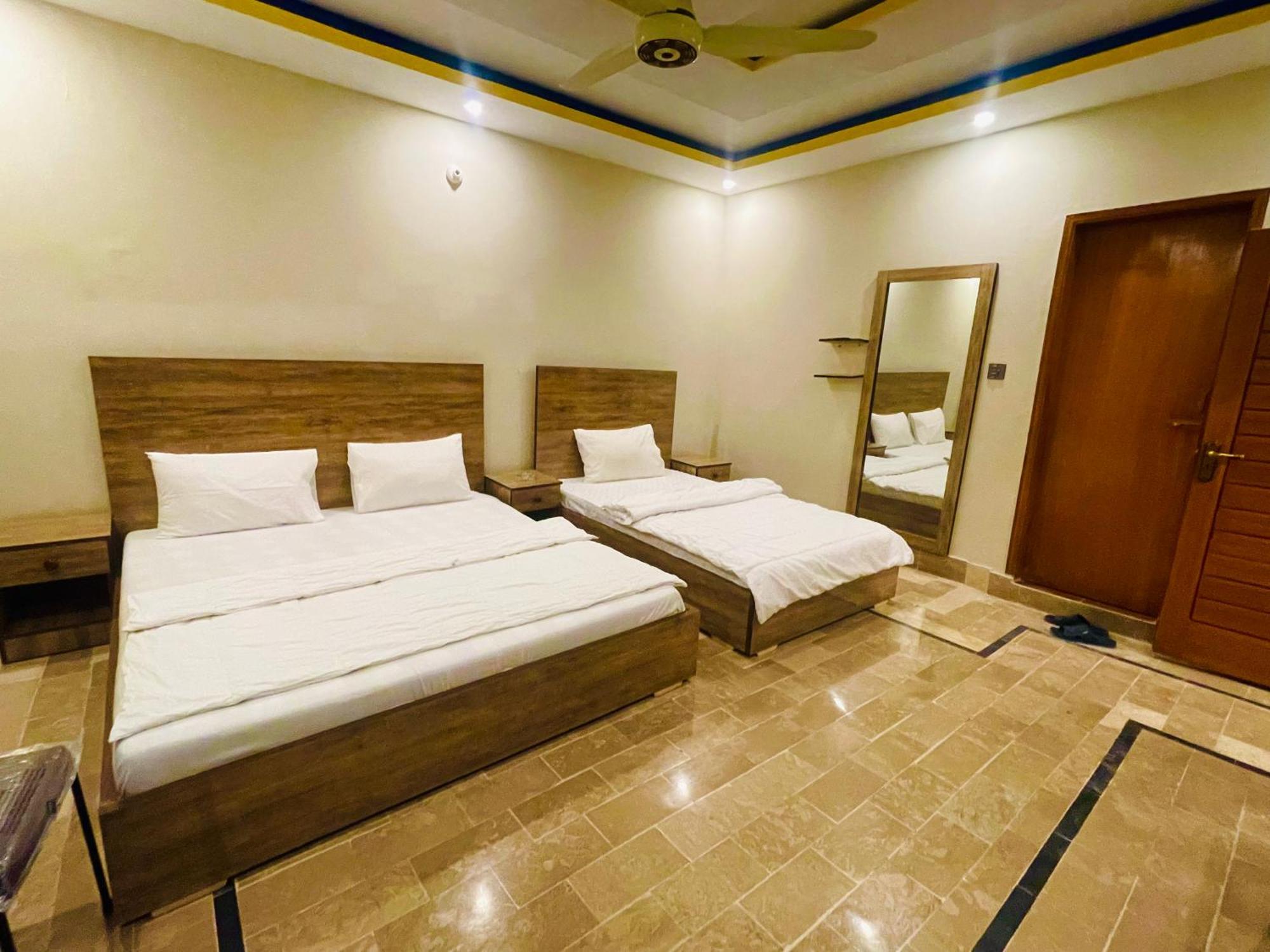 Airport Hotel Bed & Rest Karaçi Dış mekan fotoğraf