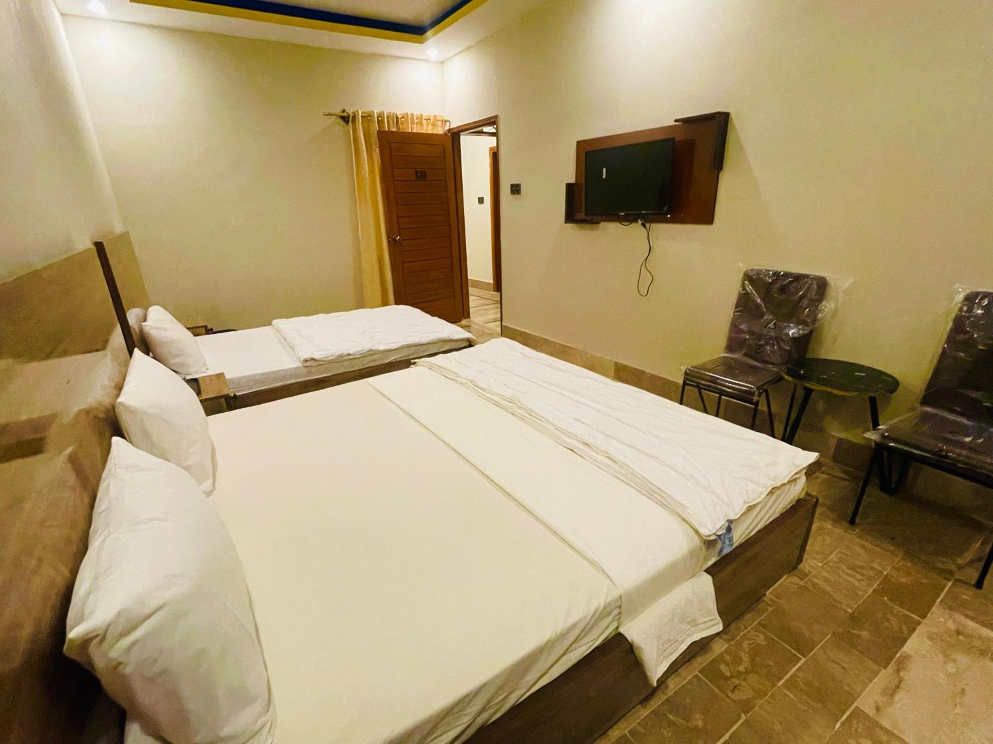 Airport Hotel Bed & Rest Karaçi Dış mekan fotoğraf