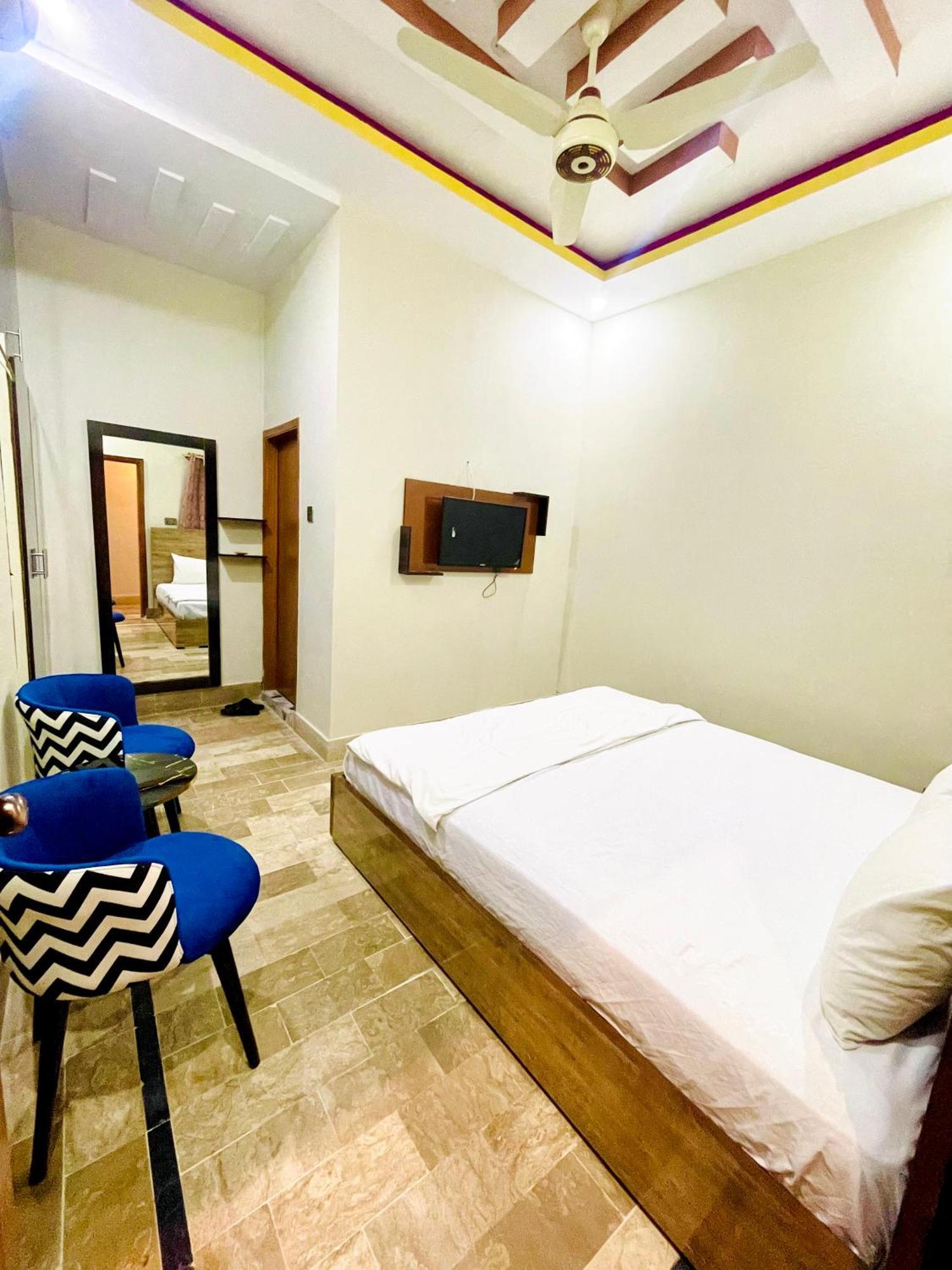 Airport Hotel Bed & Rest Karaçi Dış mekan fotoğraf