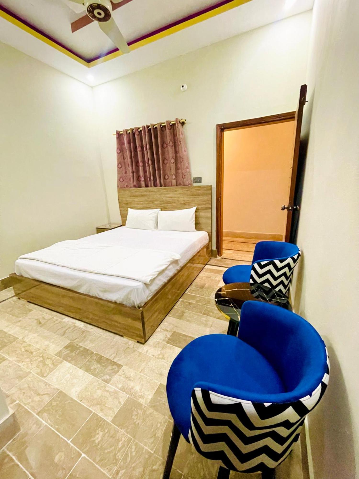 Airport Hotel Bed & Rest Karaçi Dış mekan fotoğraf